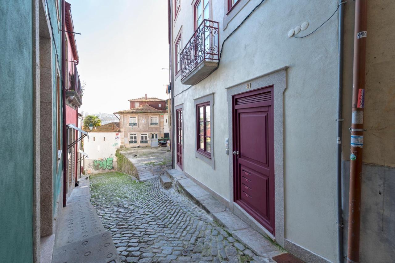Lovelystay - Vitoria Viewpoint 1Br Flat Porto Exterior photo